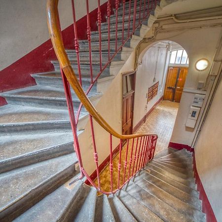 La Casa Roja - Championnet / Caserne De Bonne Grenoble Bagian luar foto